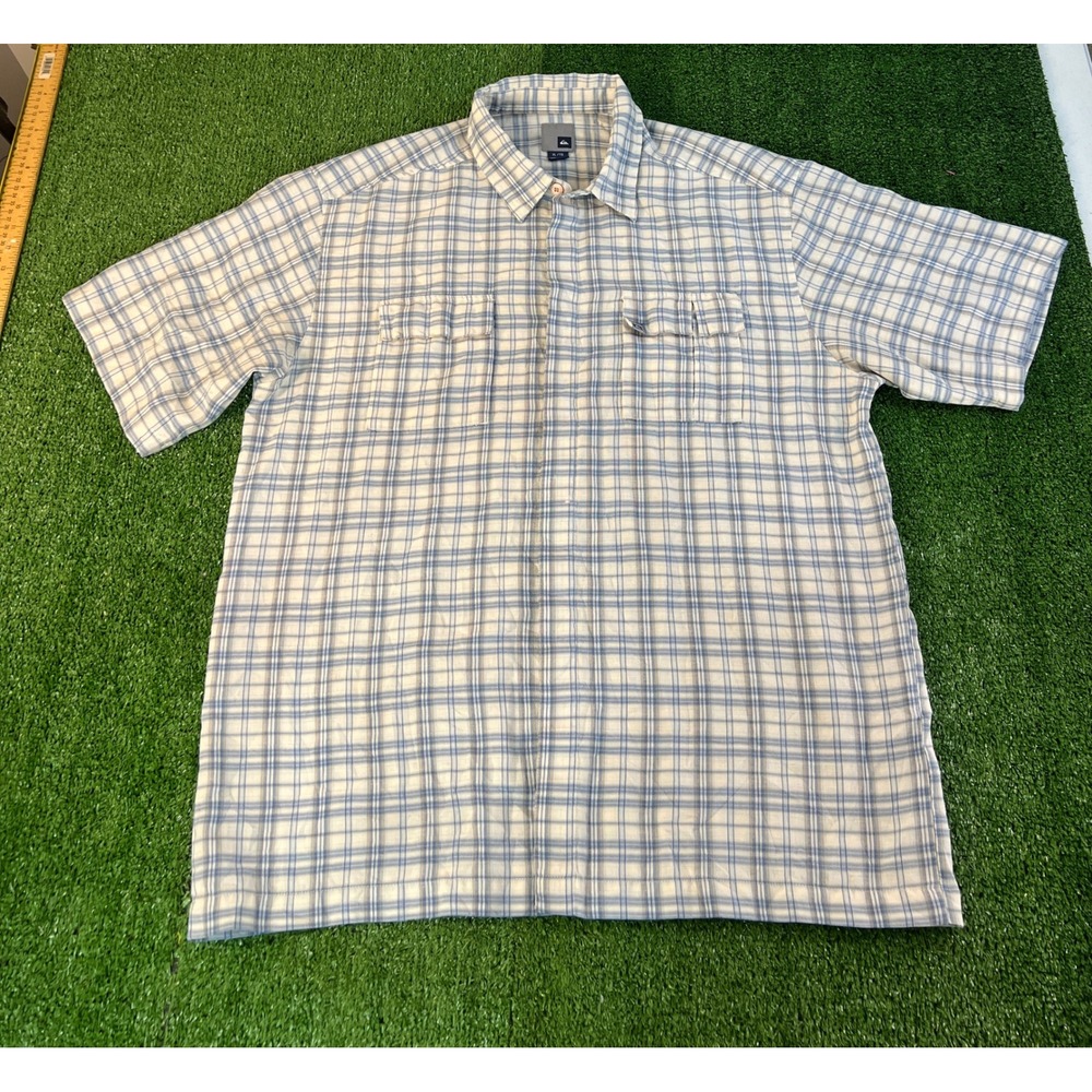 Quiksilver Mens XL Blue Plaid Short Sleeve Button Down Shirt Casual Surf
